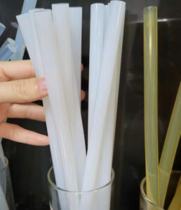 Loại keo nến chuyên dành cho dán thùng carton