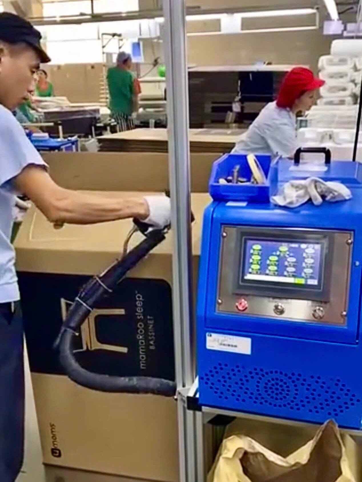 Máy Dán Thùng Carton Bán Tự Động Dùng Keo Nóng